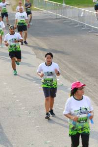 BIB: 86
                            <button type="button" onclick="openModal(3555409)" class="btn btn-primary btn-sm float-right btn-popup" data-toggle="modal" data-target=".modal-high-quality">
                        <i class="fas fa-shopping-cart"></i> Add to Cart
                    </button>
                                            <button type="button" onclick="isThisMe(3555409, true)" class="btn btn-success btn-sm float-right btn-popup btn-isme hidden" data-toggle="tooltip" data-placement="bottom" title="นี่คือรูปของคุณใช่ไหม คลิกที่นี่เพื่อเอาเข้าอัลบั้ม">
                        <i class="fas fa-plus"></i> Add to album
                    </button>
                    <button type="button" onclick="isThisMe(3555409, false)" class="btn btn-warning btn-sm float-right btn-popup btn-isnotme hidden">
                        <i class="fas fa-ban"></i> Remove from album
                    </button>